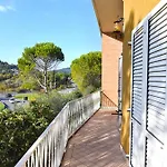 Apartman A *